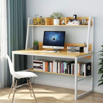 Moderner Schreibtisch aus Eiche weiß mit Metallgestell